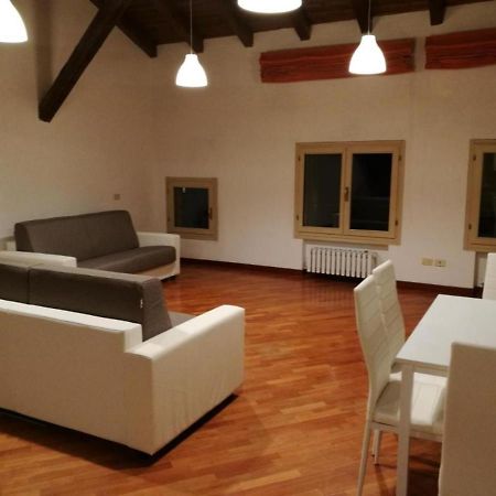 Farolfi Apartments Pepoli ボローニャ エクステリア 写真