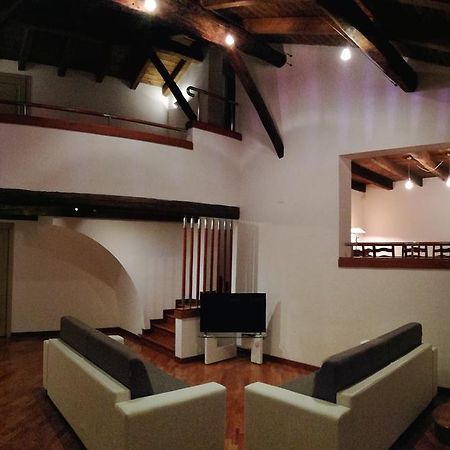 Farolfi Apartments Pepoli ボローニャ エクステリア 写真