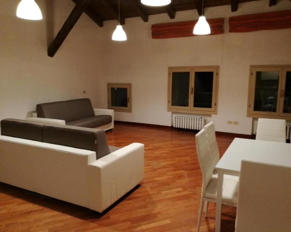 Farolfi Apartments Pepoli ボローニャ エクステリア 写真
