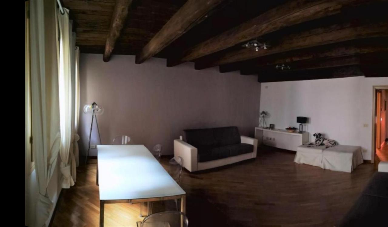 Farolfi Apartments Pepoli ボローニャ エクステリア 写真