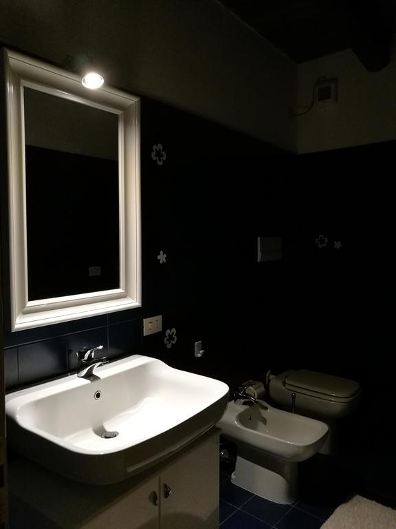 Farolfi Apartments Pepoli ボローニャ エクステリア 写真