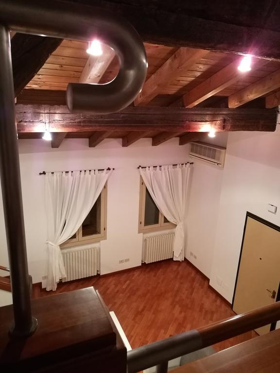 Farolfi Apartments Pepoli ボローニャ エクステリア 写真