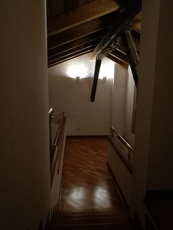 Farolfi Apartments Pepoli ボローニャ エクステリア 写真