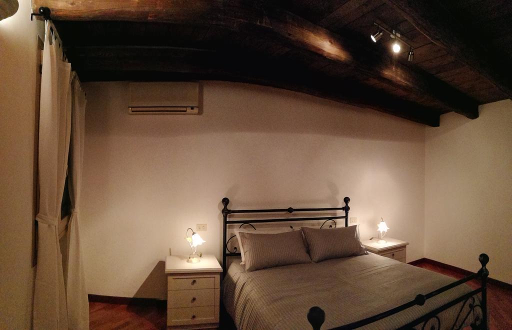 Farolfi Apartments Pepoli ボローニャ エクステリア 写真