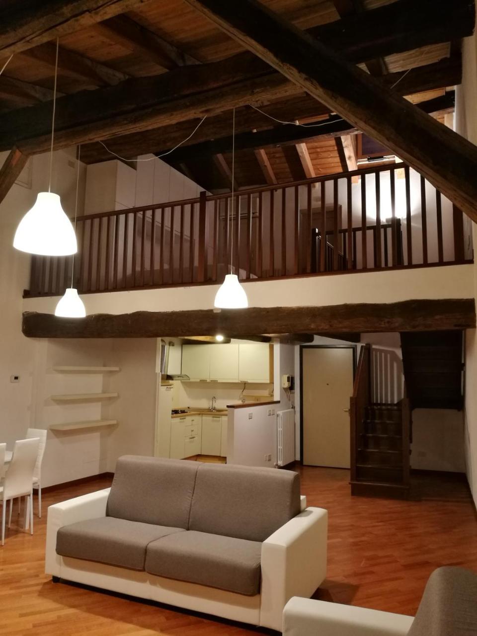 Farolfi Apartments Pepoli ボローニャ エクステリア 写真