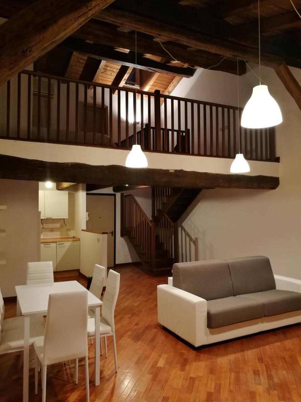 Farolfi Apartments Pepoli ボローニャ エクステリア 写真